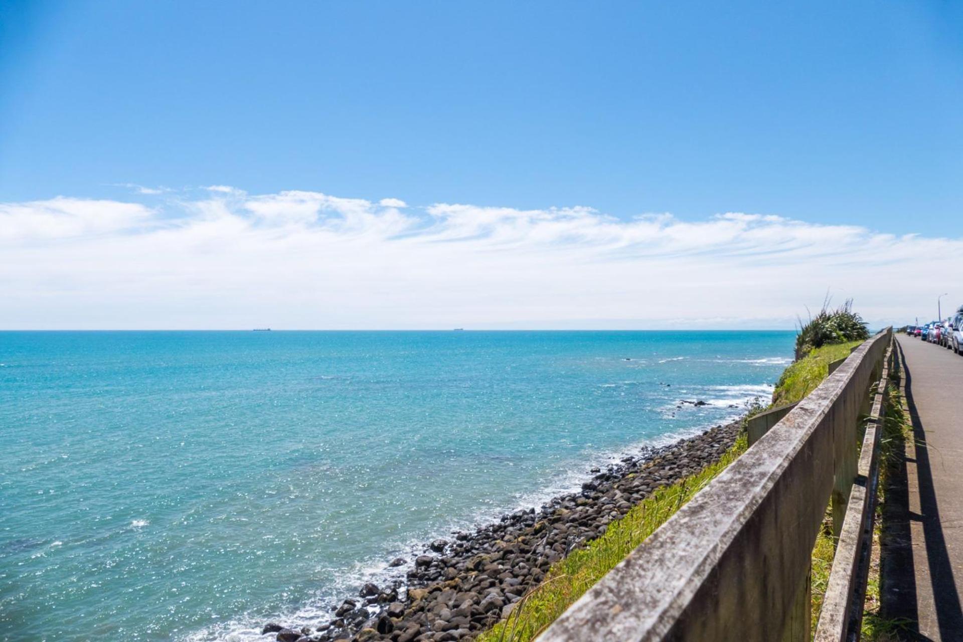 Waterfront On Woolcombe Villa New Plymouth Bagian luar foto